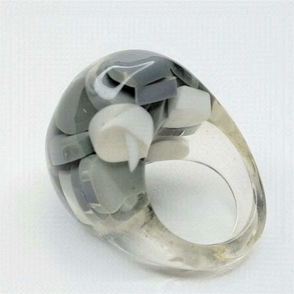 Chunky Oval Shape Resin Ring With Grey and White Pill Beads Lucite Large Ring